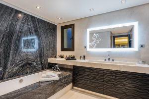 villa altos puente romano 48